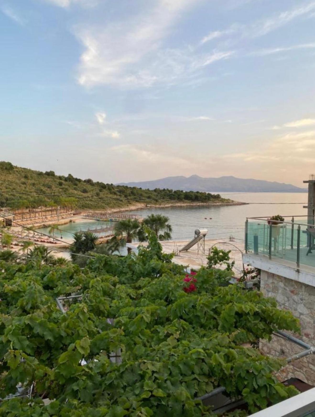 Apartaments Rraku Sarandë Exterior foto